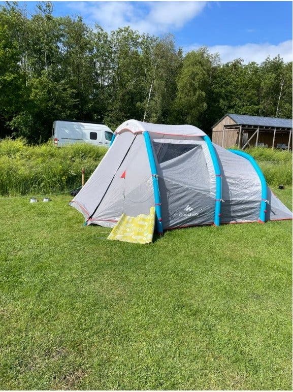 air-seconds-4-1-208ptr-1.jpg Quechua Air Seconds 4.1 tent (m2435018769) — Tenten — Marktplaats - Afbeelding 1