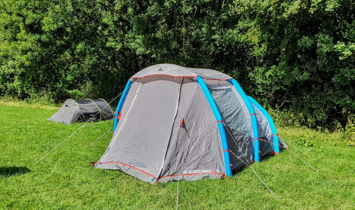 air-seconds-4-1-440ufi-2.jpg Quechua Air Seconds Family 4.1 Tent Active Traveller - Afbeelding 1