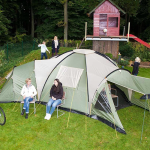 Balzaal op de camping: 5 x behoorlijk grote tenten Campingtrend