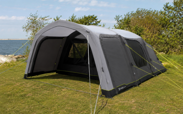 grote-tent-905oew.png Outwell Iowa 6 Luchttunnel tent voor 6 personen - Afbeelding 1