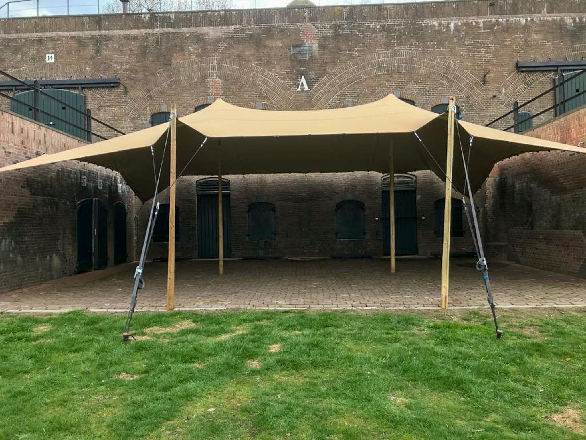 stretchtenten-474luh-1.jpg Stretchtent 7,5 x 15 meter kopen? | Direct bij de producent | Eurostretchtents - Afbeelding 1