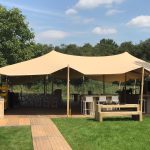 Stretchtent 12 x 18 meter Zandkleurig Van Workum Verhuur & Stretchtent Huren