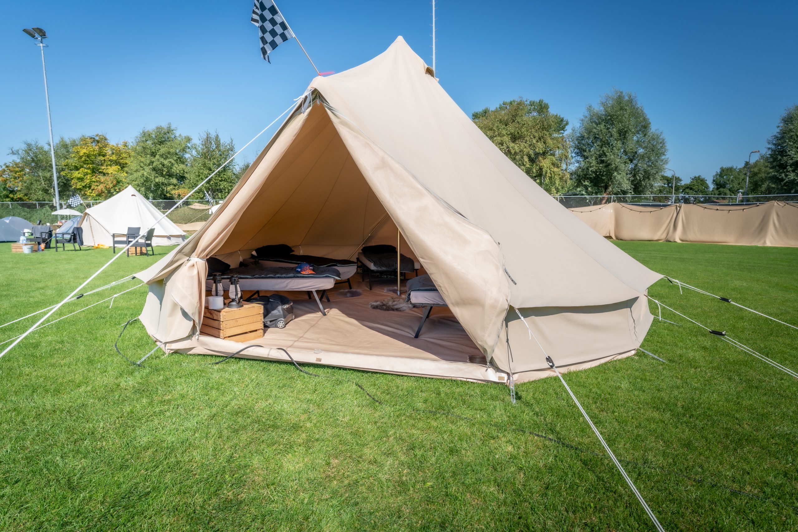tent-vakantie-775xib-1.jpg Tipi tent 2 persoons: €349, P.P. Circuit Camping - Afbeelding 1