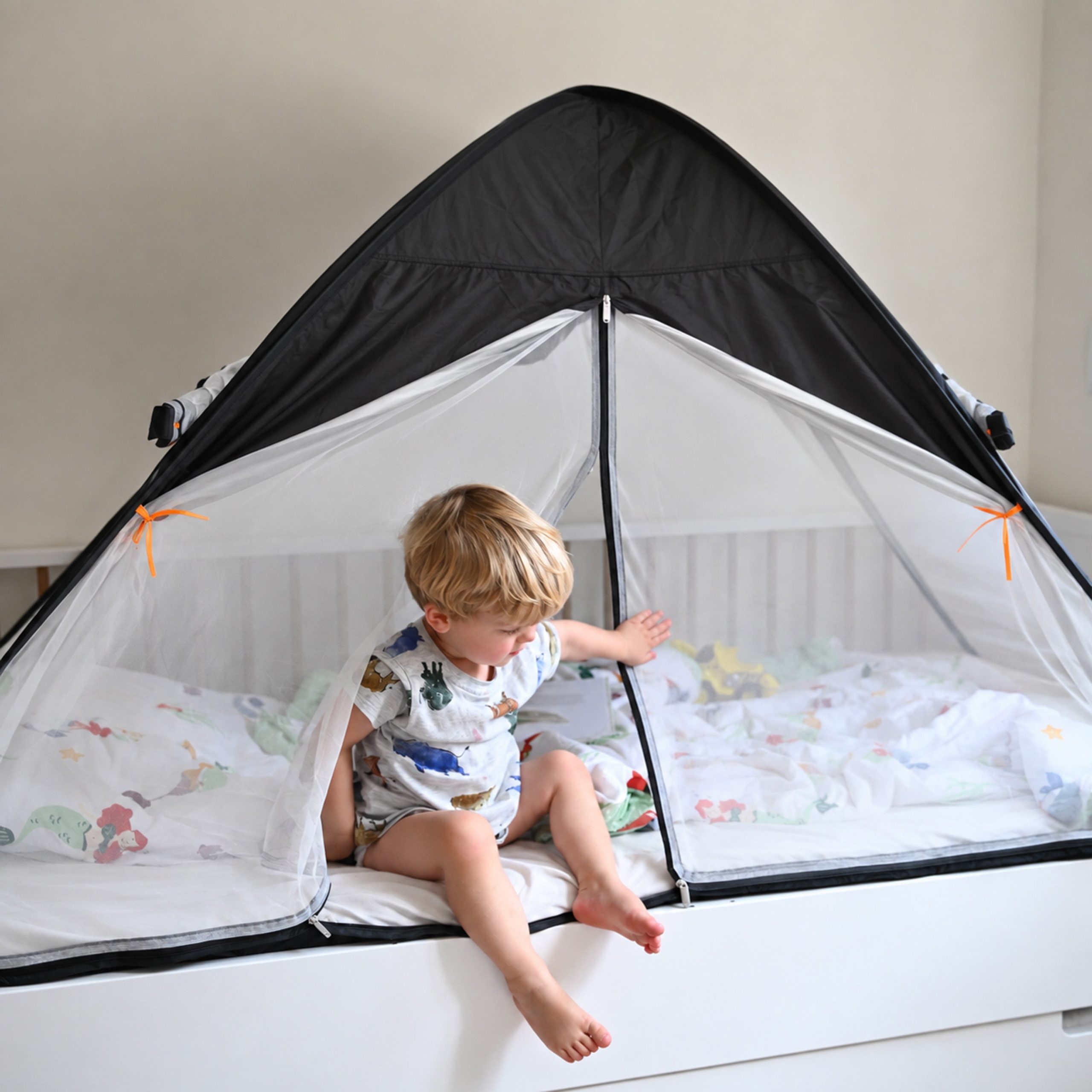verduisterende-tent-825wzd-1.jpg Bedtent Pop Up Verduisterend 200x90 cm - Afbeelding 1