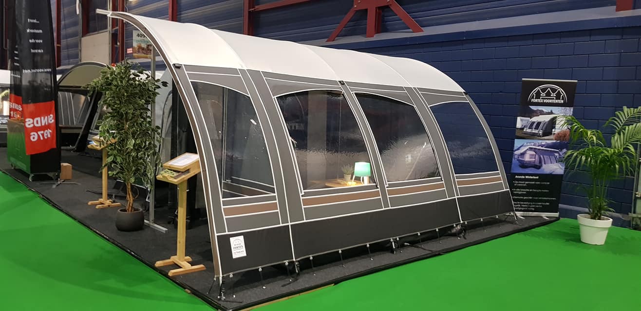 wintertent-286pmp-1.jpg Wintertenten Voortent camper | Voortentcaravan.nl | Fortex Voortenten Nederland - Afbeelding 1